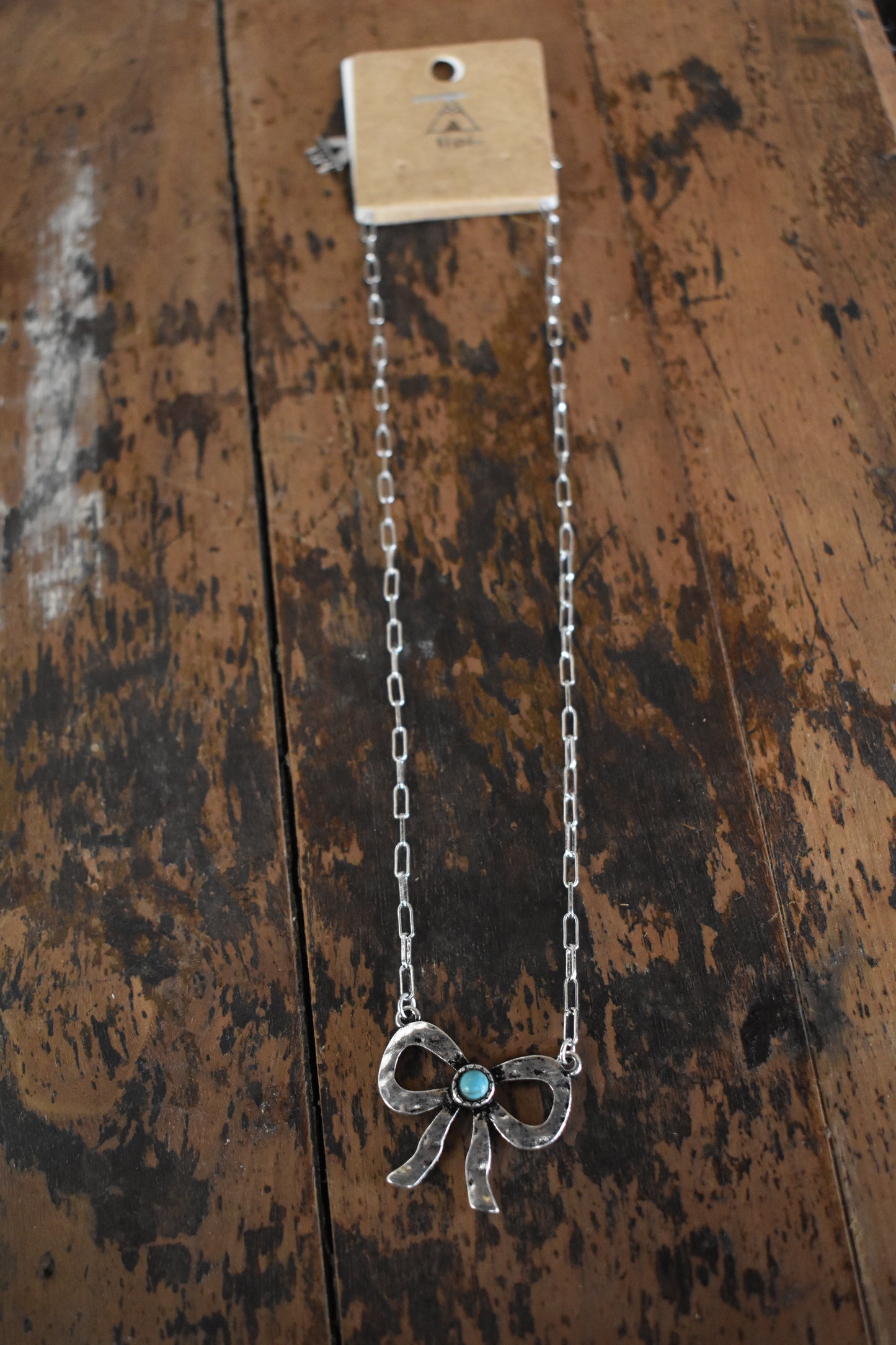 Short Tail Bow & Turquoise Necklace