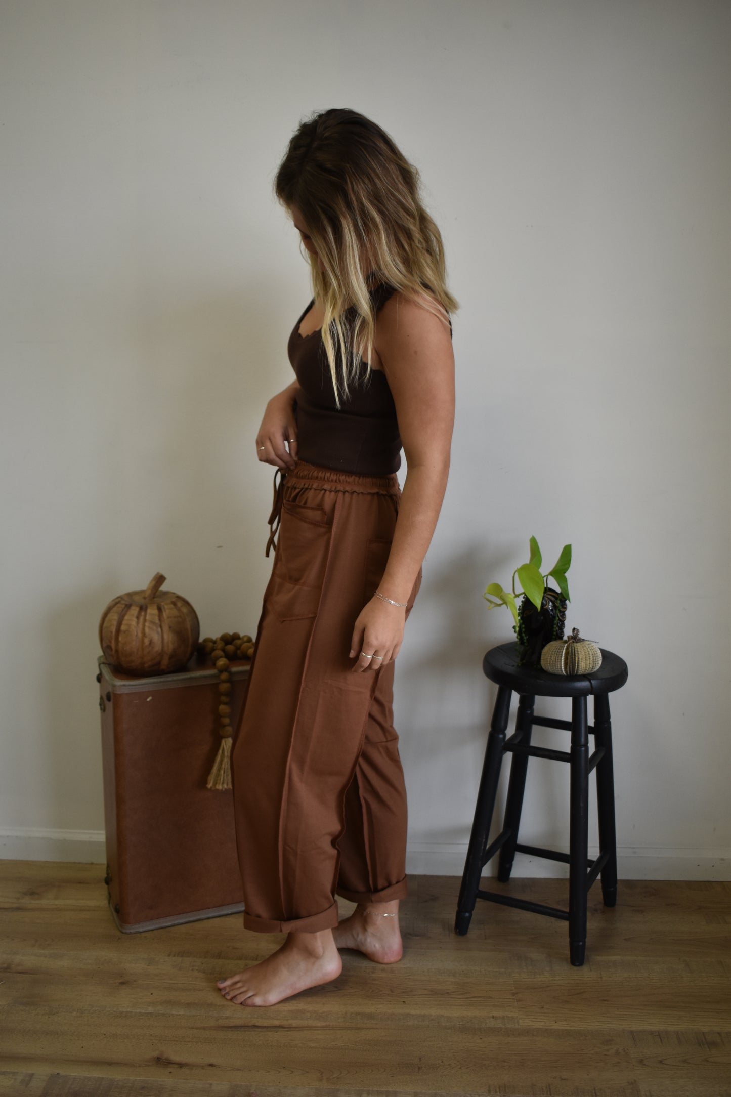 Caramel Barrel Leg Joggers