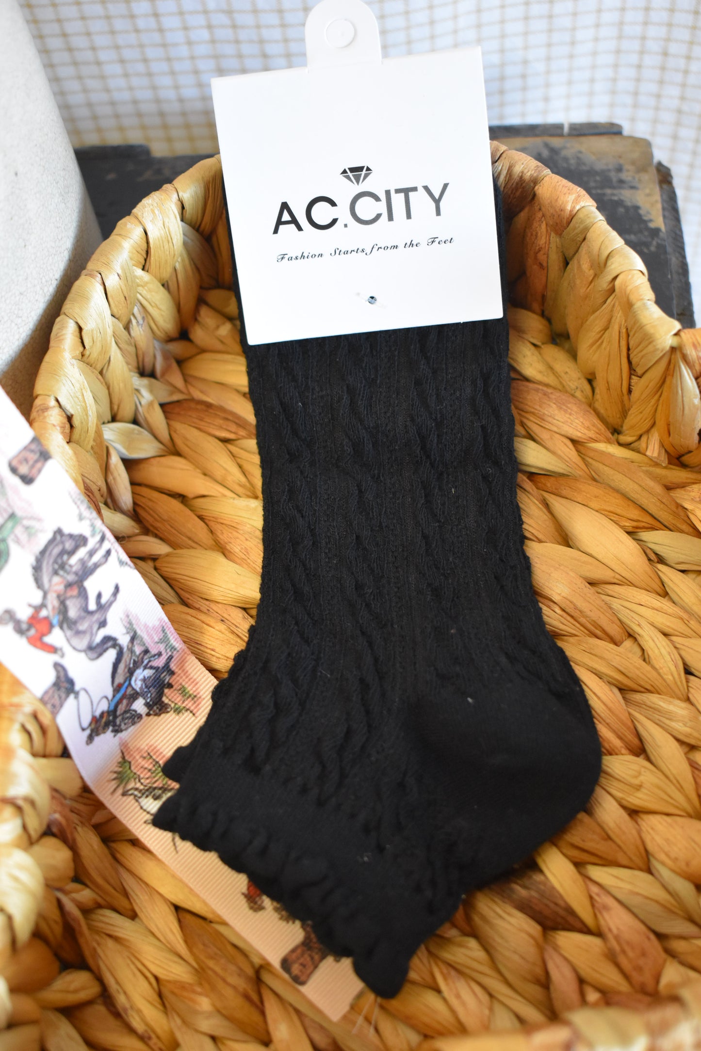 Retro Ruffle Ankle Socks