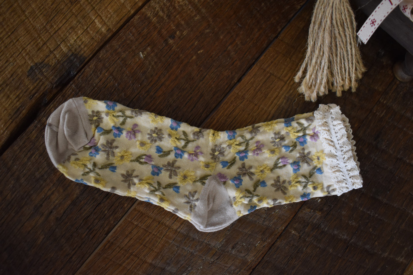 Vintage Blossom Socks