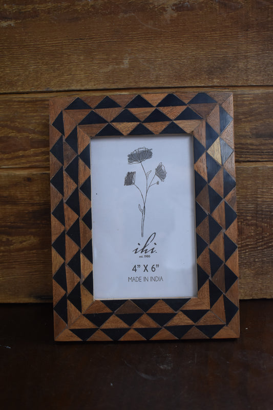 Stella Photo Frame: Black & Wood