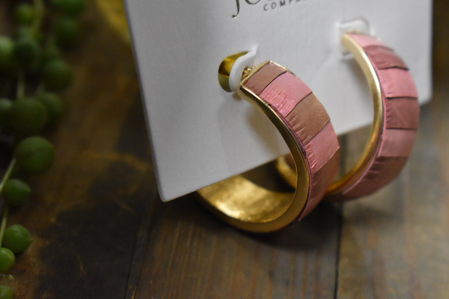 Mauve Two Tone Gold Hoop Earrings