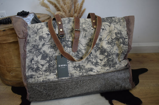 The Floweret Weekender