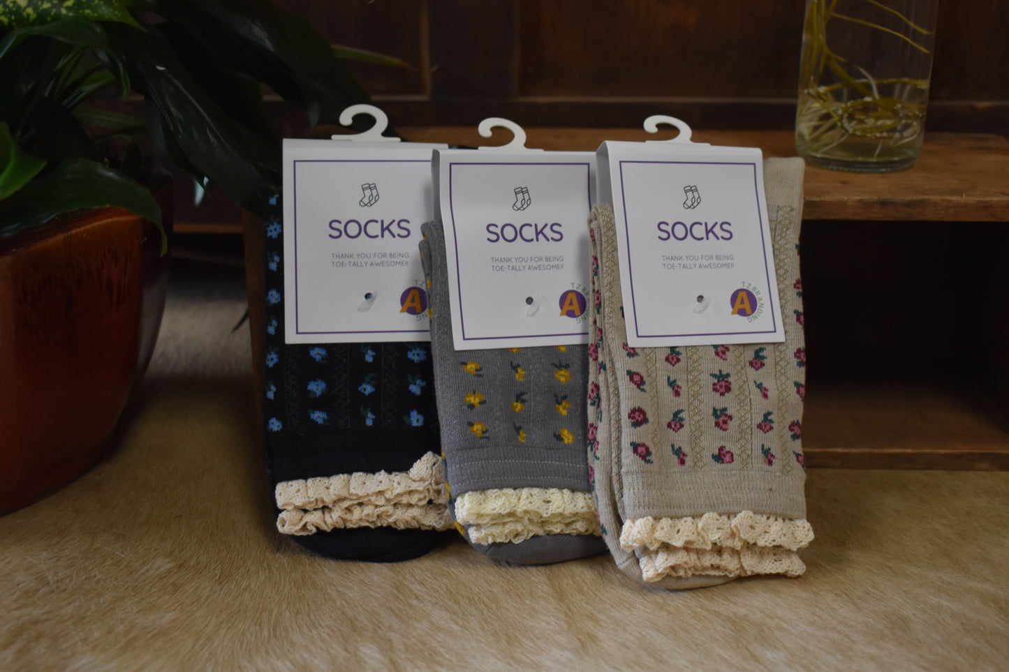 Ruffle Blossom Lace Crew Sock