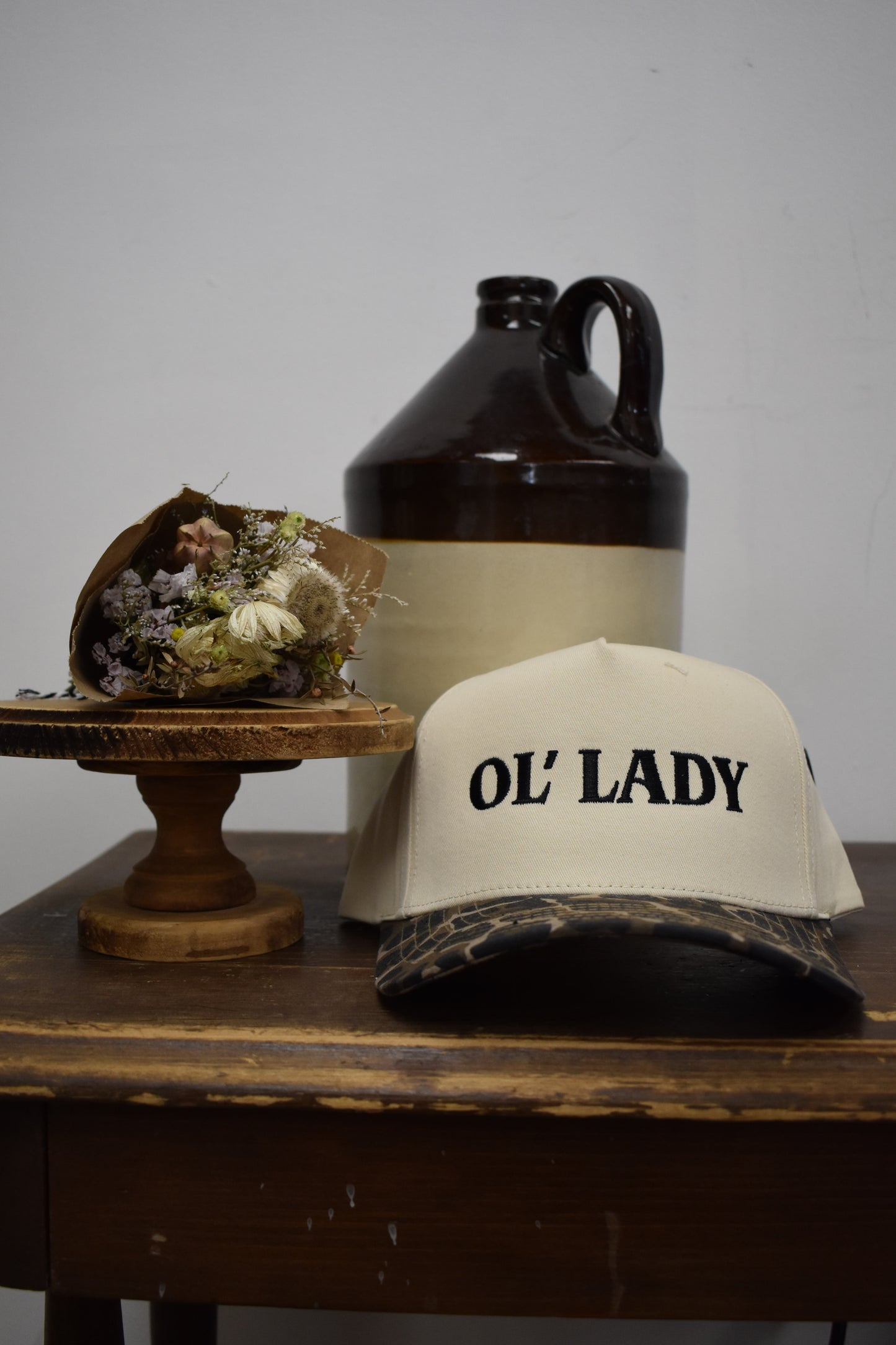Two-Toned ‘Ol’ Lady’ Canvas Hat