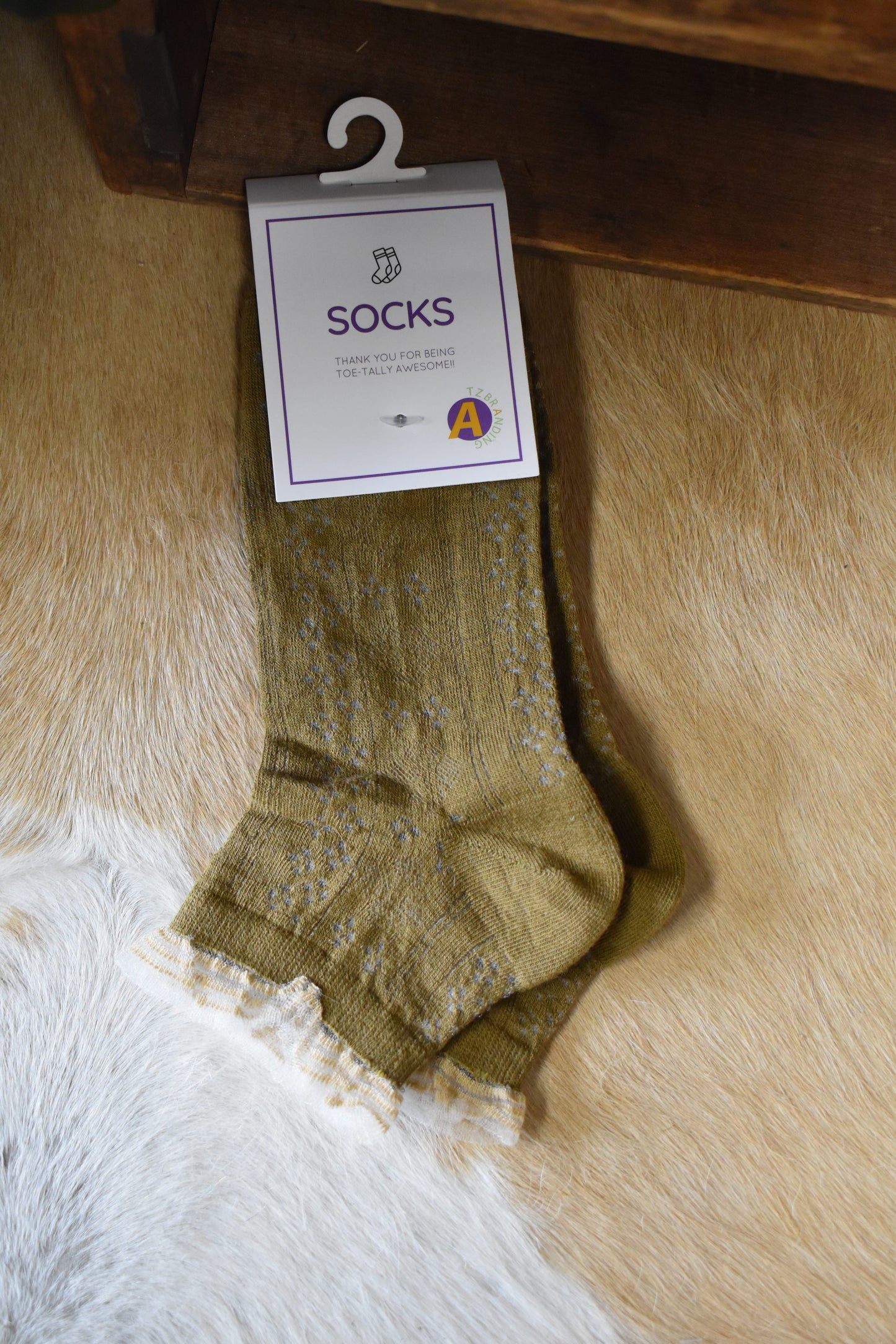 Ruffle Trim Crew Socks