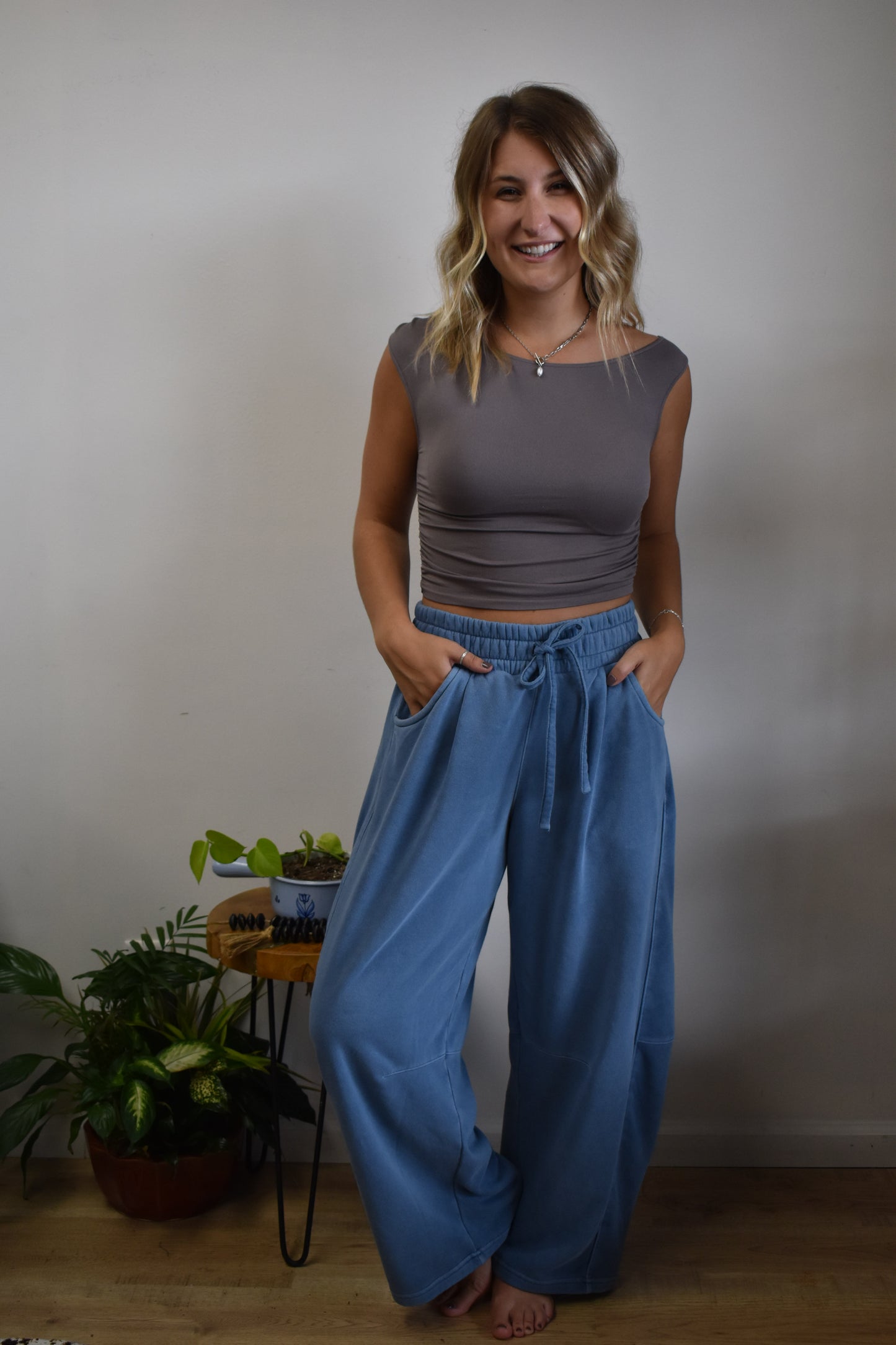 Vintage Blue Smocked Waist Barrel Sweatpants