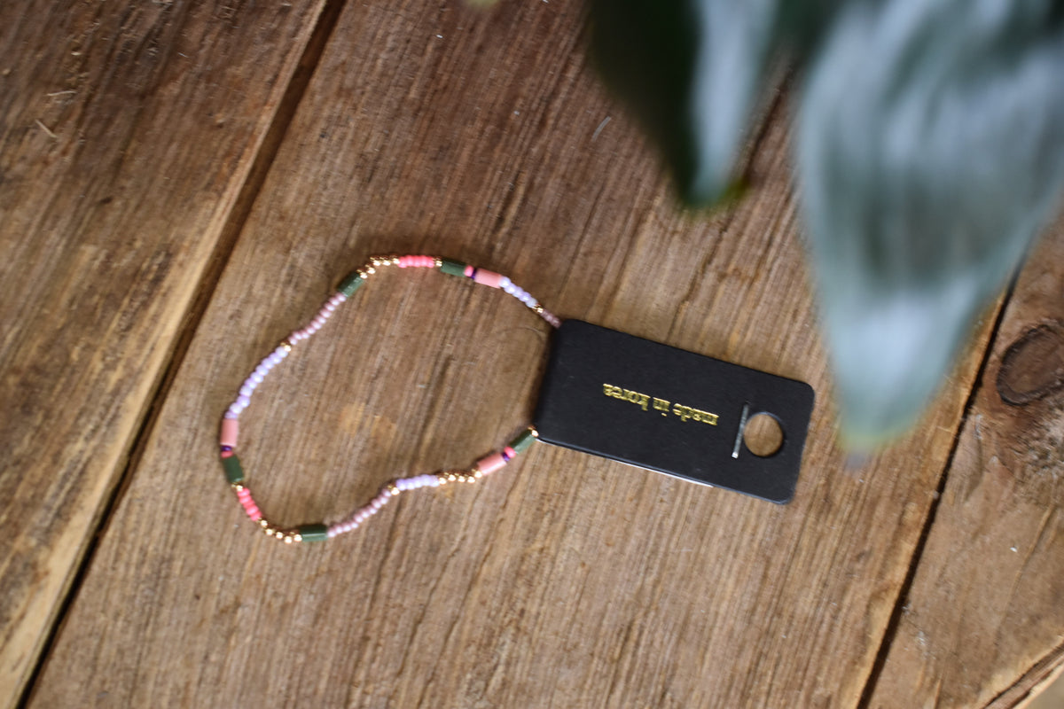 Seed and Tube Beaded Bracelet