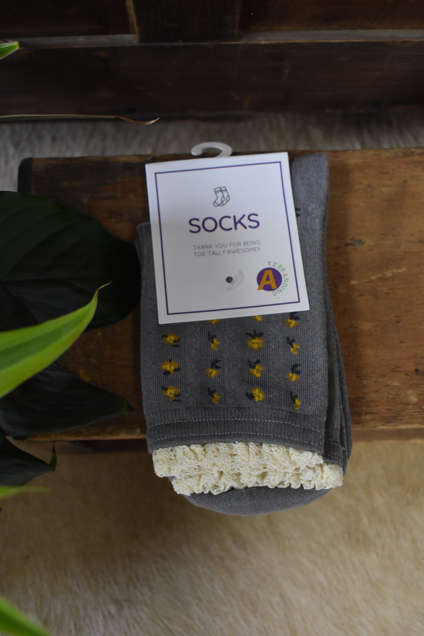 Ruffle Blossom Lace Crew Sock