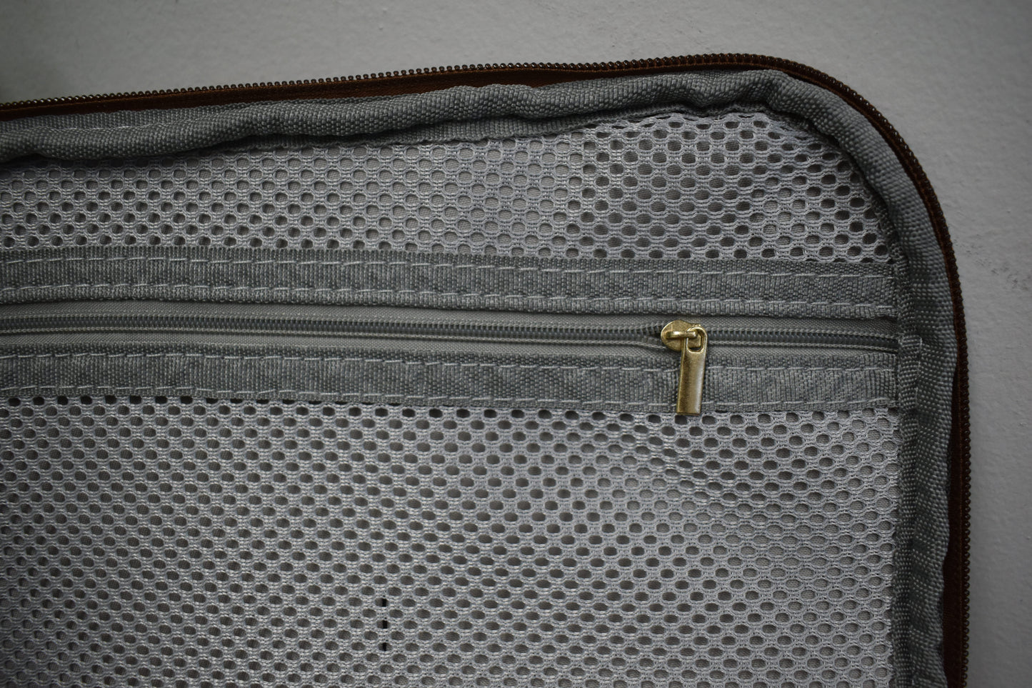 Vintage Style Travel Bag