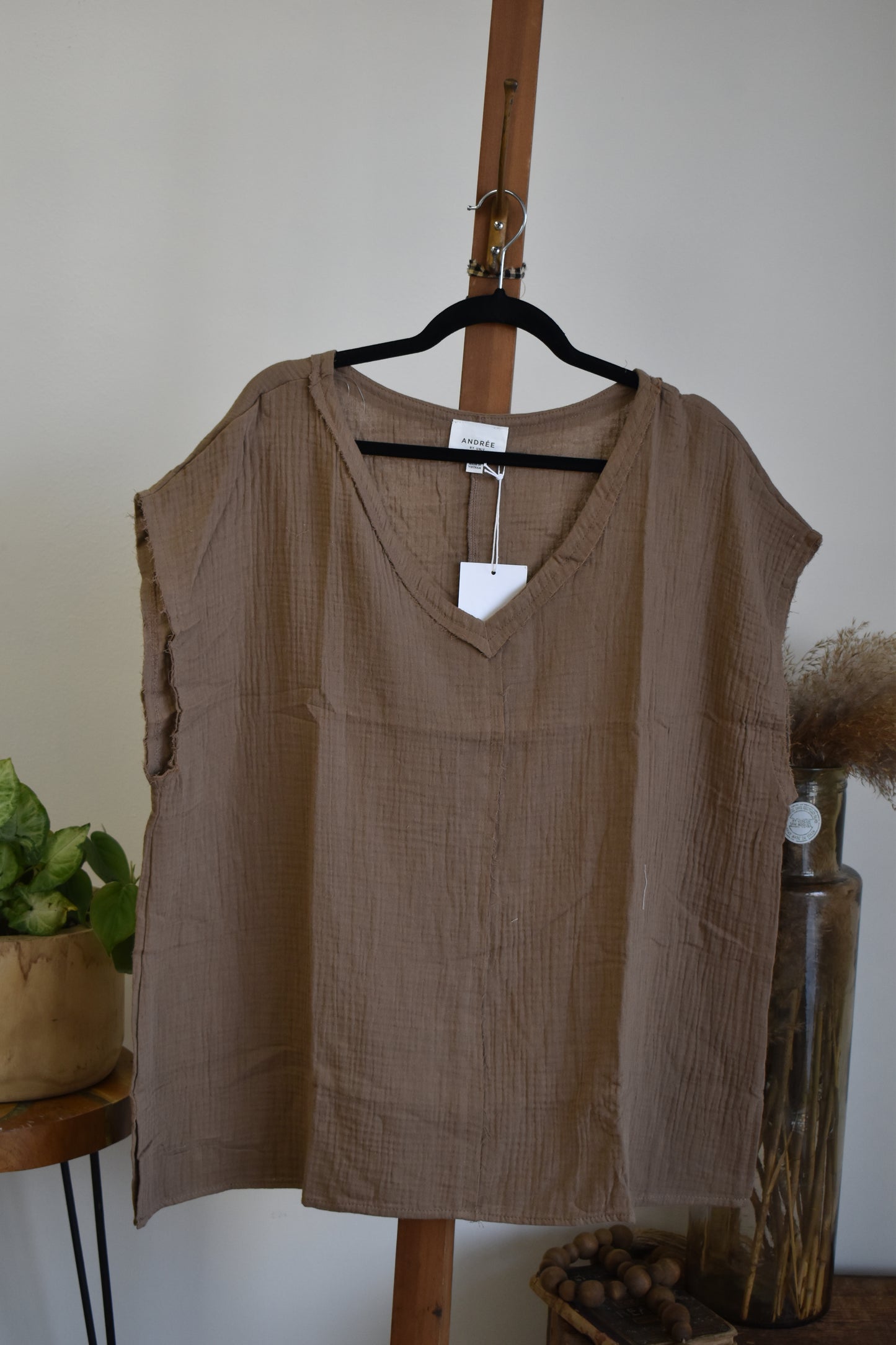 PLUS Gauze V-Neck Tee - Mocha