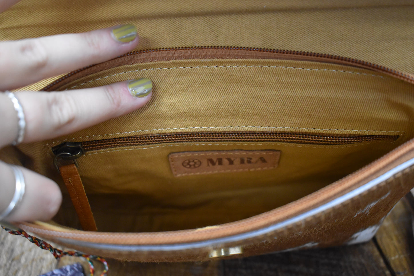 Stand-Up Cowhide Tooled Leather Purse