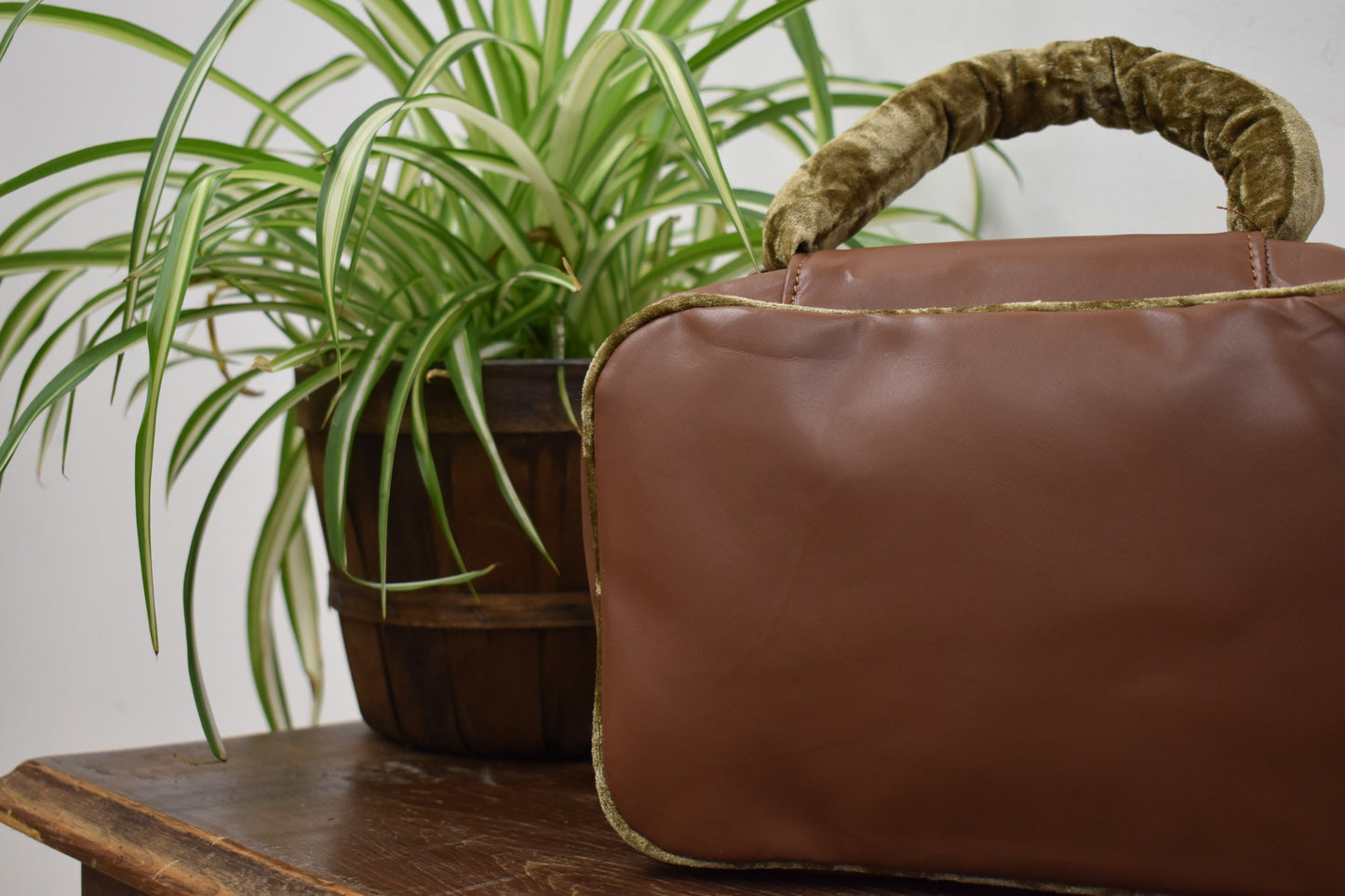 Vintage Style Travel Bag