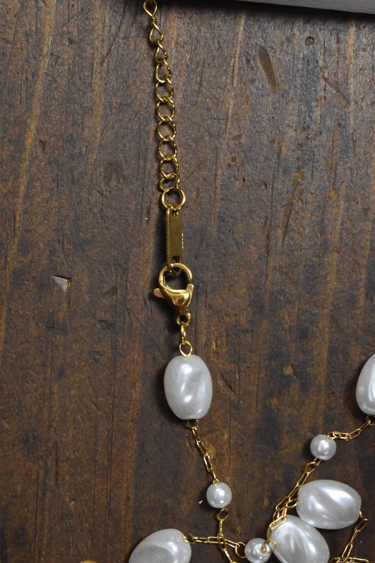 Dainty Pearl Beaded Necklace