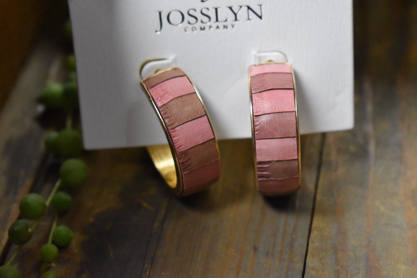 Mauve Two Tone Gold Hoop Earrings