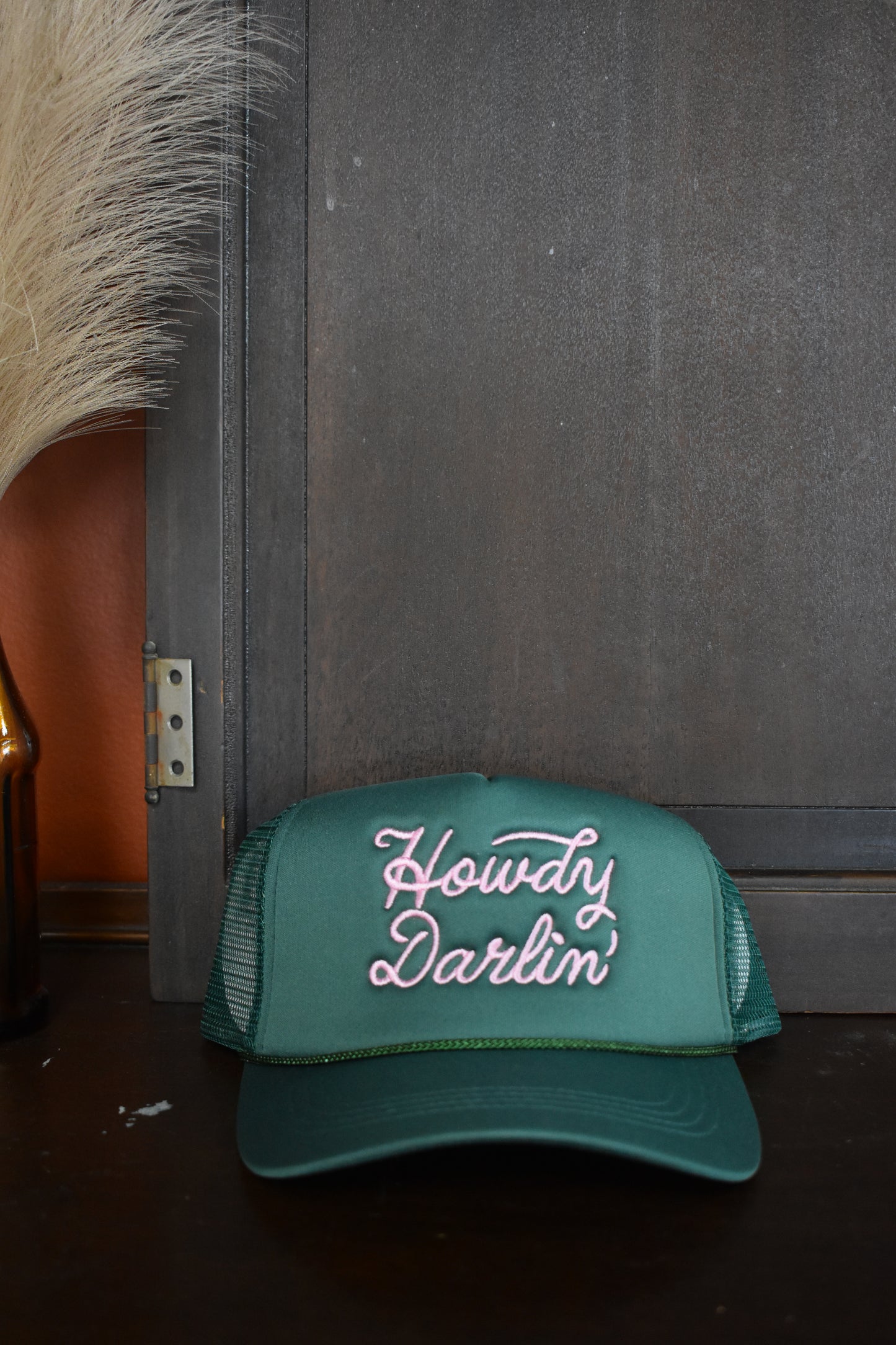 ‘Howdy Darlin’’ Embroidered Trucker Hat