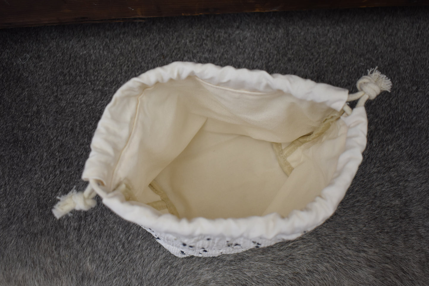 Floral Quilted Drawstring Bag