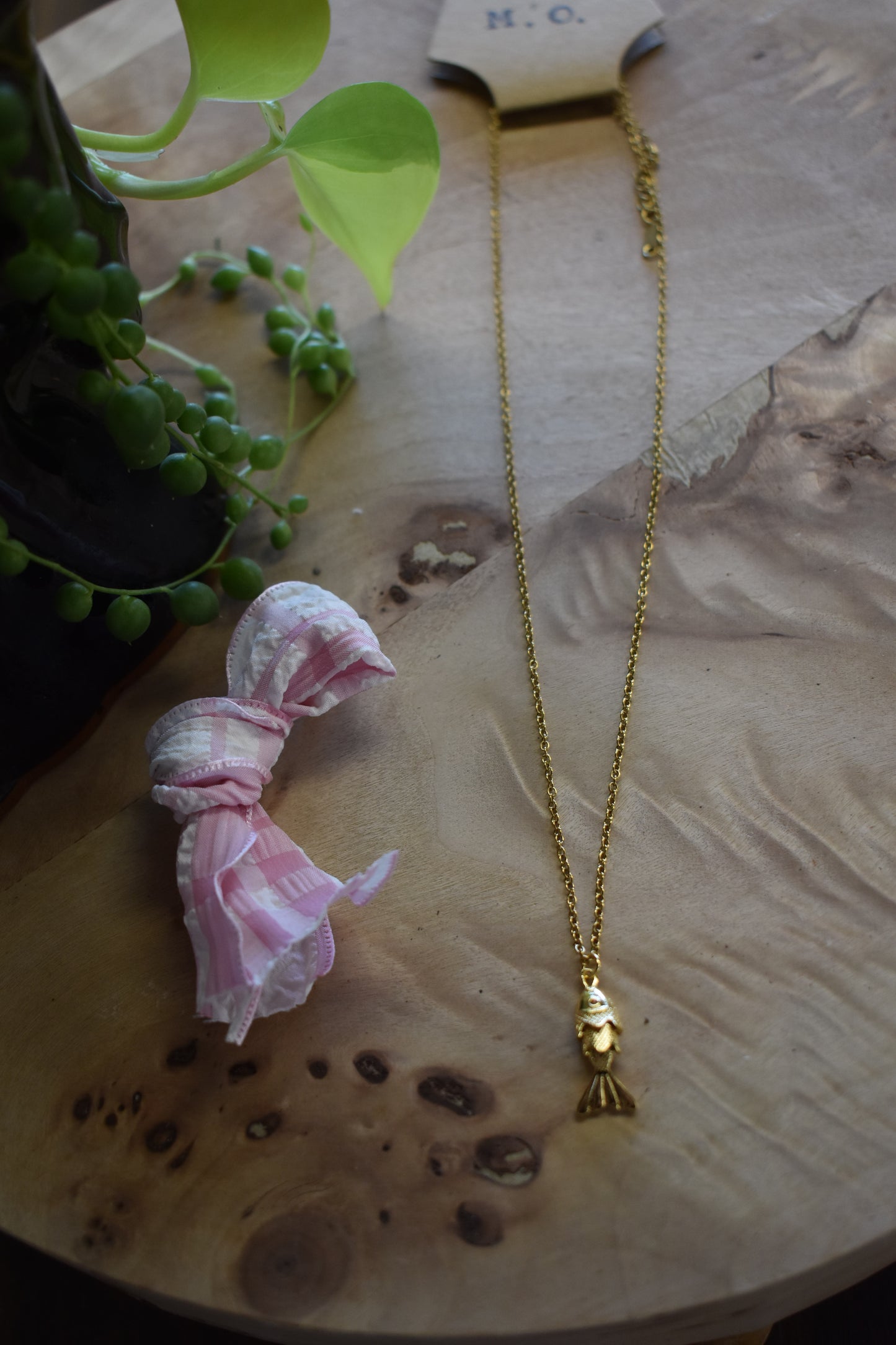 Swinging Tail Fish Gold Necklace