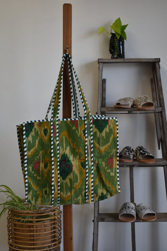 Sage Aztec Quilted Bag