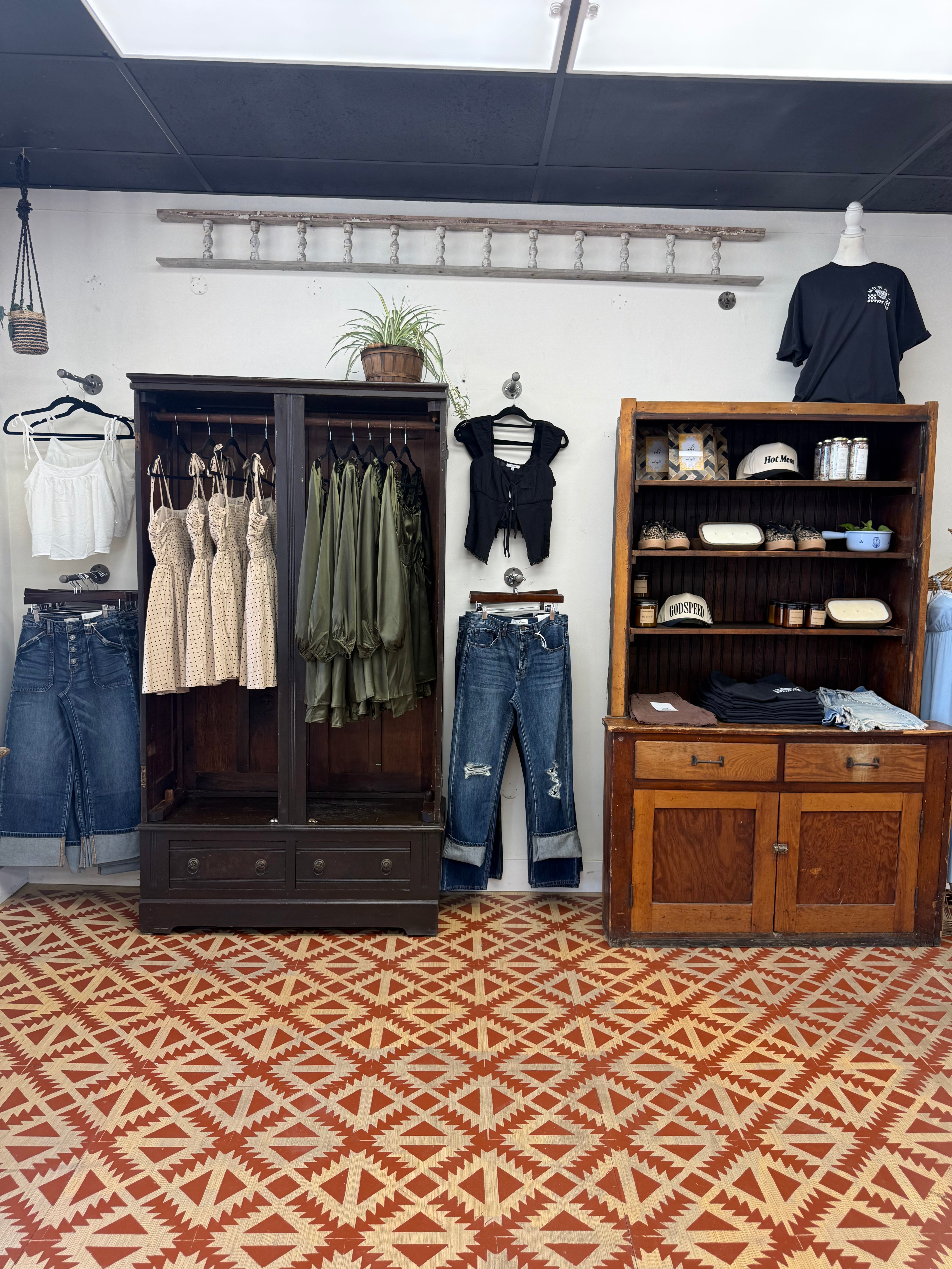 Mowgli Outfitters